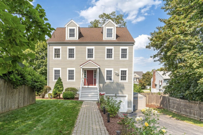 166 Forest St 1
