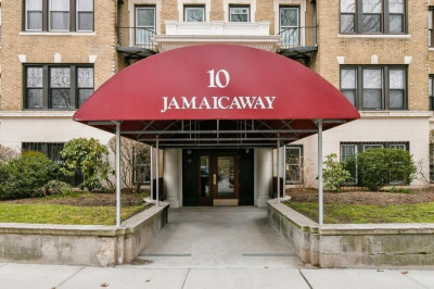 10 Jamaicaway #17 1