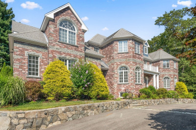 66 Forest Ave 1
