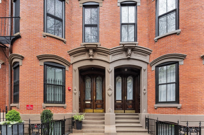 8 Rutland Sq #2 1