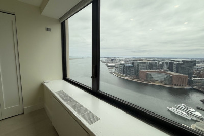 85 E India Row #38D