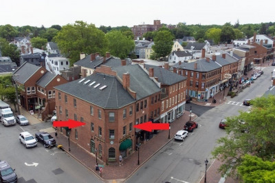 2 Liberty Street #2R 1