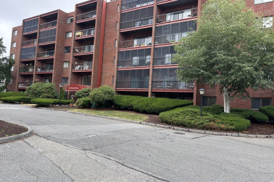 1 Summit Drive #43 1