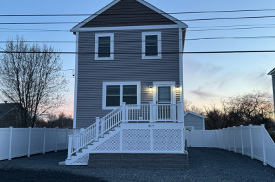 317 Plymouth Ave Winter Rental 1