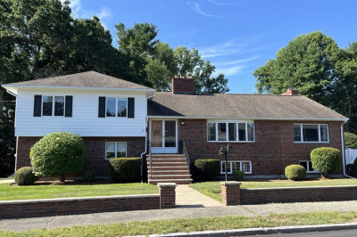 19 Longbow Rd 1