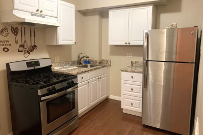 333 Paris St #2 1