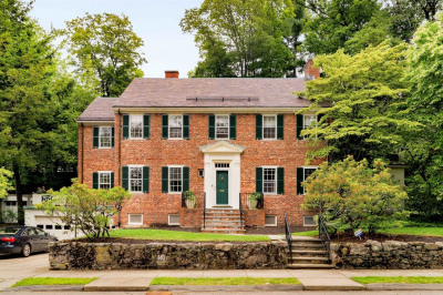 140 Dudley St 1