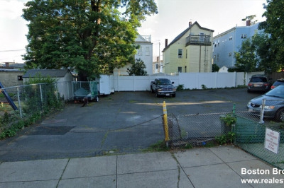 36 Raven St #PARKING #7
