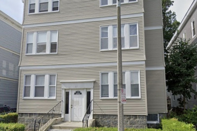 25 Hosmer St #3R