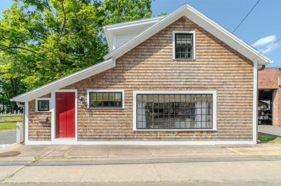 14 Sugarloaf St