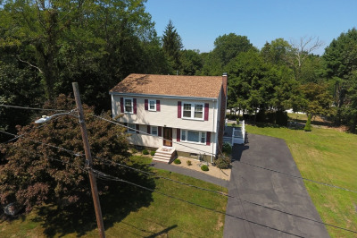 7 Oakwood Ave 1