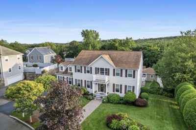 4 Gemma Dr 1