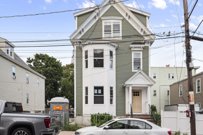 206 Byron St #2 1