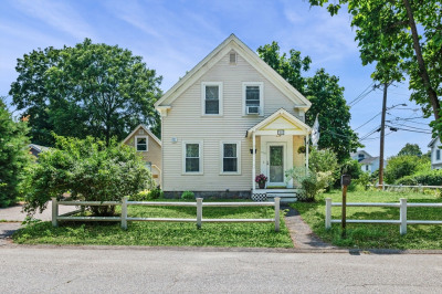 58 Front St 1