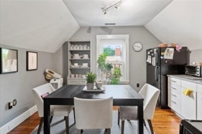 1-3 Laurel St #3 1