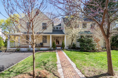 108 Forest St 1