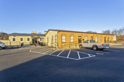 55 Main St #204 1