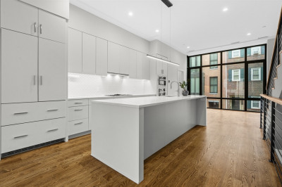 1-17 Edgerly Pl #13 1