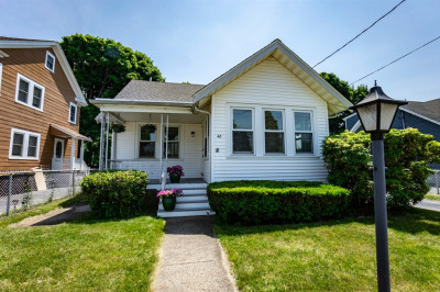 48 Standish St