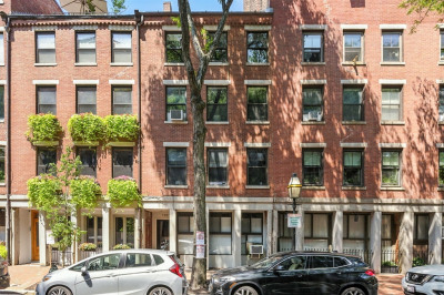 110-112 Commercial St #5 1