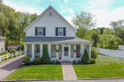 178 Fairbanks Rd 1