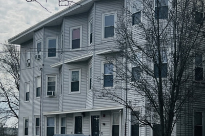 45 Louis St #3 1