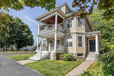 134 Kenoza Ave 1