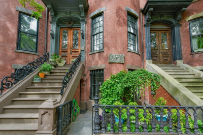125 PemBroke Street #B 1