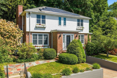 33 Pond Cir 1
