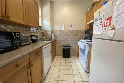 52 Gainsborough Street #2 1