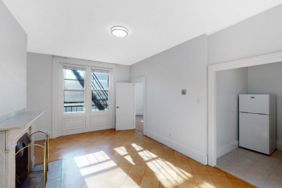 397 Beacon #3R 1