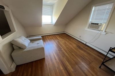 362 W 4th #4 1