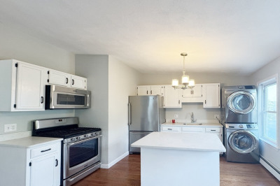 211 London Street #2 1