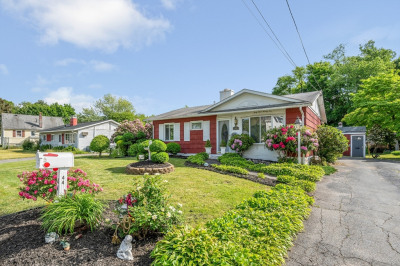44 Hurley Ave