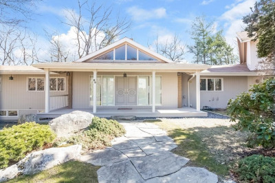 69 Crestwood Rd 1