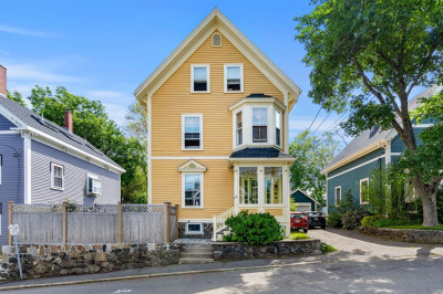 10 Village Street #2 1