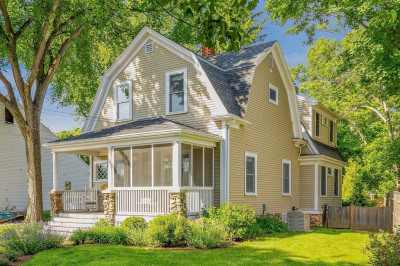 498 Main St