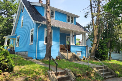 132 Institute Rd 1