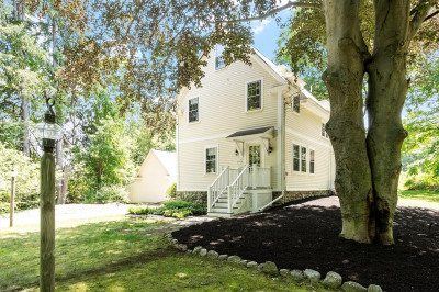 301 Old Billerica Rd 1