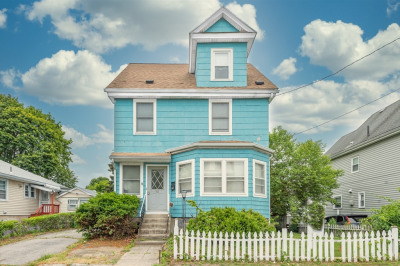 98 Safford St 1