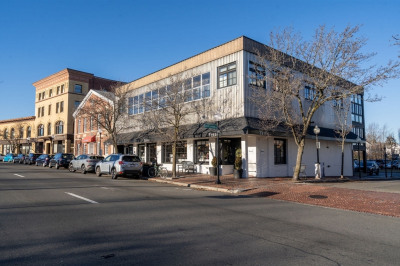 645 R Massachusetts Ave 1