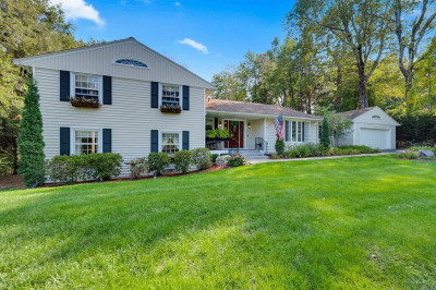 3 Woodland Drive 1