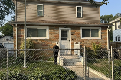 44 Charpentier Blvd 1