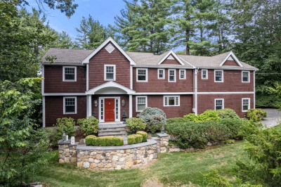 54 Woodchester Dr 1