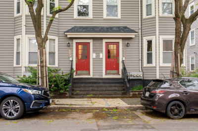 309 Elm St #3 1