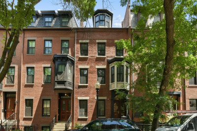 209 W Springfield St #2 1