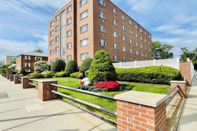 215 Massachusetts Ave #19 1