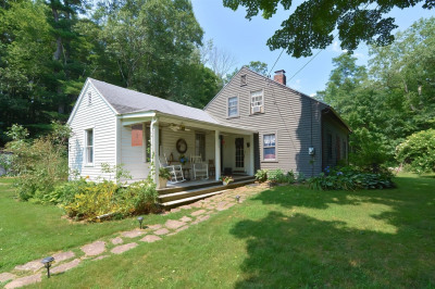 366 Breakneck Rd