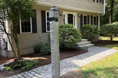 304 West River Road 1