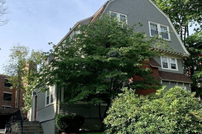 15 Braemore Road #1 1